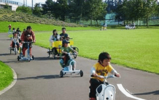 おもしろ自転車のページに遷移します