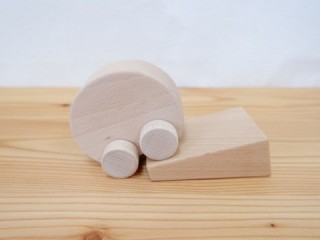 木のおもちゃ