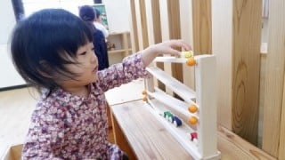キッズコーナーのページに遷移します